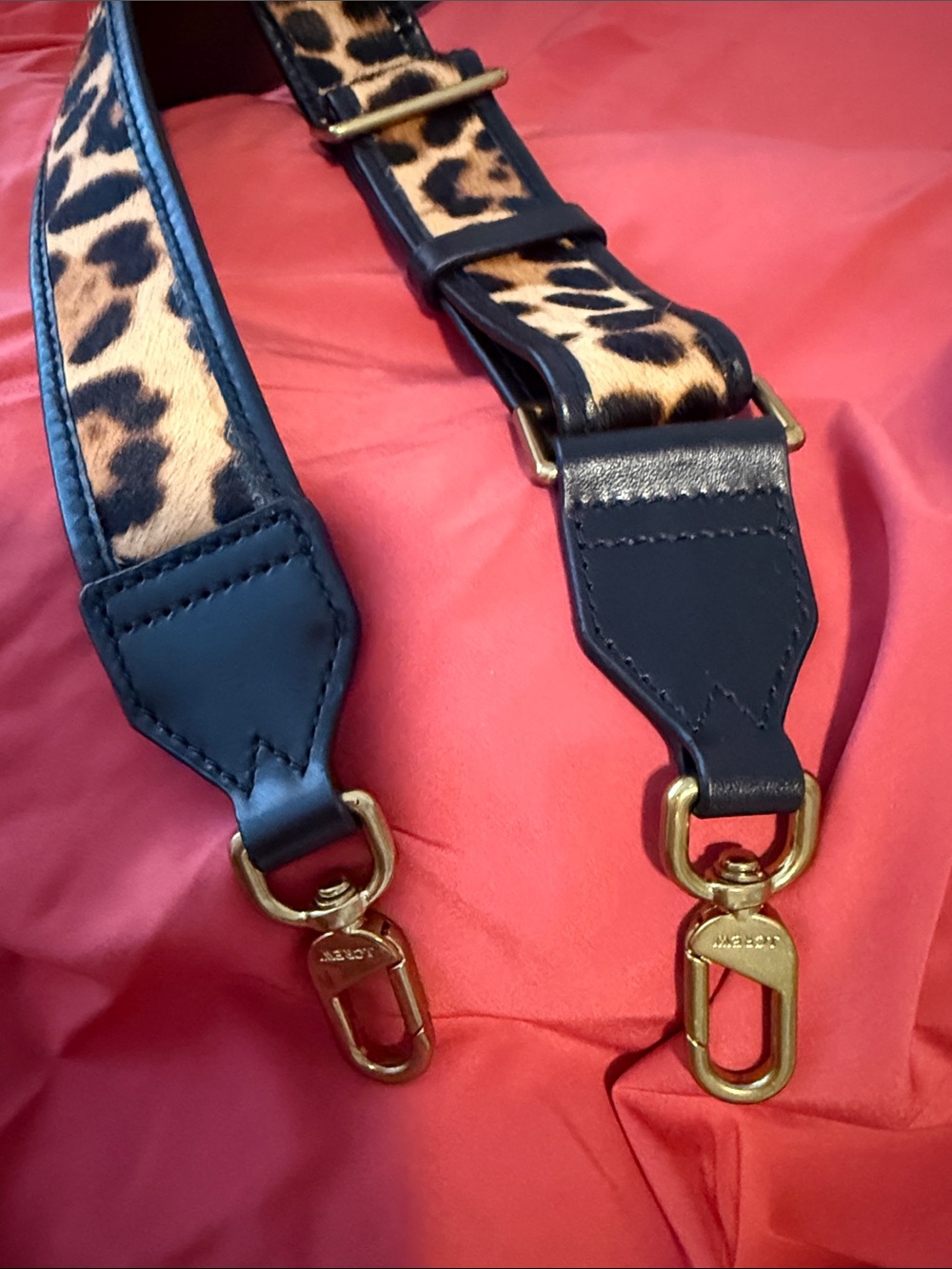 Leopard Print Adjustable Bag Strap with Black Trim - Picture 3 of 3